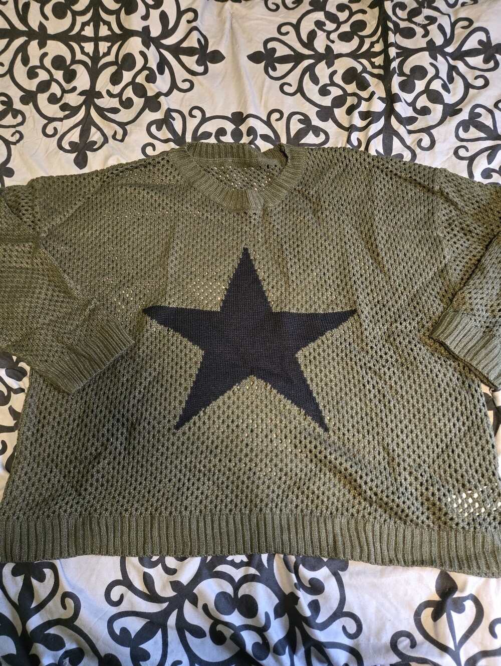Shein Sweater XXXL